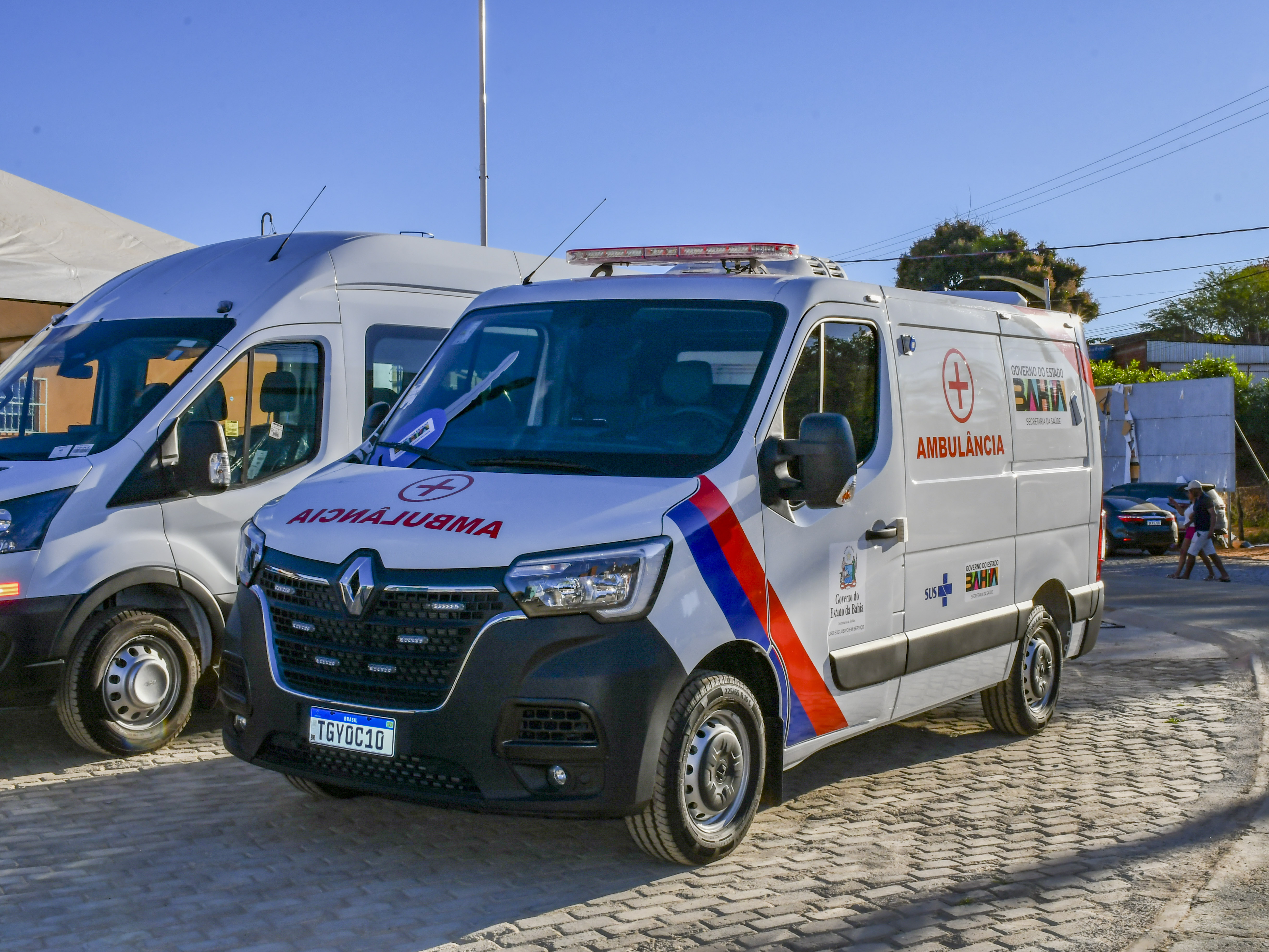 INVESTIMENTOS EM SAÚDE ULTRAPASSAM R$ 750 MIL COM ENTREGA DE NOVOS EQUIPAMENTOS PARA O MUNICÍPIO DE CACULÉ